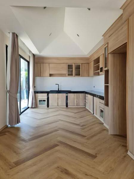 undefined, chon-buri, Nong Pru, Bang Lamung (Pattaya), Chon Buri (Pattaya), 3 Bedrooms, 250 sqm, Single Detached House For Sale, by Thanyalag Chanchodtanakul, 500584775 - DDproperty.com