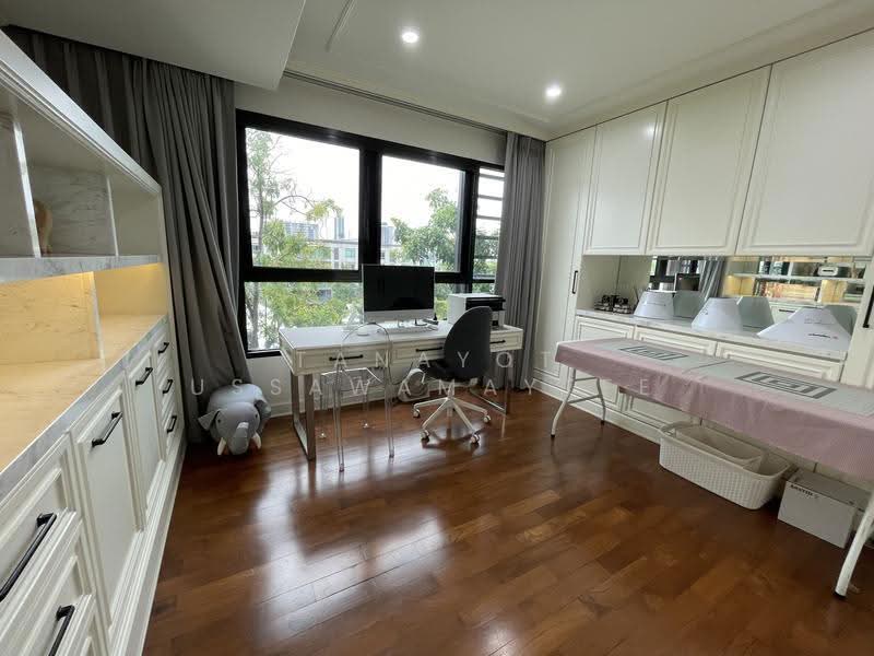 The Lanai Sathorn, Bangkok, Soi Yen Akart 2, Chong Nonsi, Yan Nawa, Bangkok, 2 Bedrooms, 132 sqm, Condo For Rent, by Tanayot Ussawamaytee, 500584857 - DDproperty.com