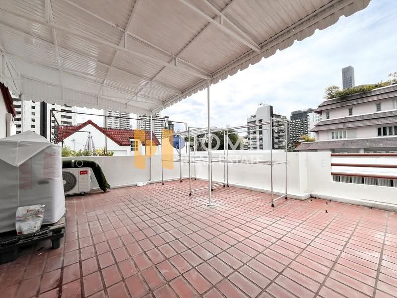 บ้านแฝด 40 ตร.วา. สุขุมวิท 31, bangkok, Khlong Tan Nua, Watthana, Bangkok, 5 Bedrooms, 350 sqm, Semi-Detached House (Twin House) For Rent, by HOME Real Estate Service, 500584872 - DDproperty.com