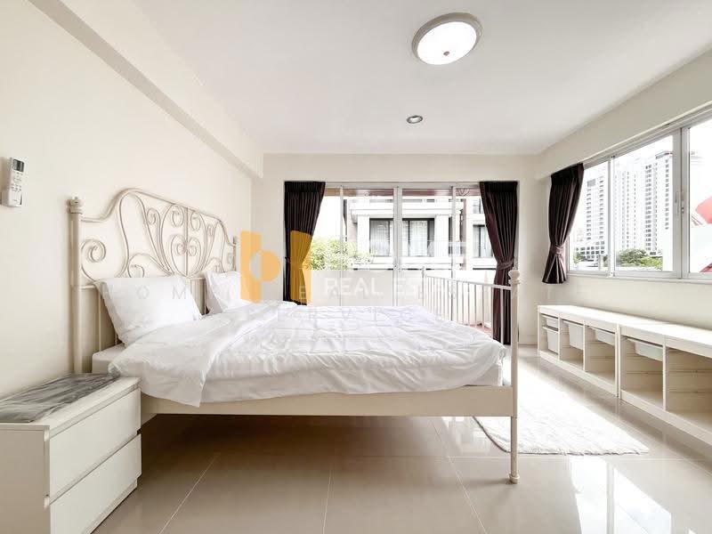 บ้านแฝด 40 ตร.วา. สุขุมวิท 31, bangkok, Khlong Tan Nua, Watthana, Bangkok, 5 Bedrooms, 350 sqm, Semi-Detached House (Twin House) For Rent, by HOME Real Estate Service, 500584872 - DDproperty.com