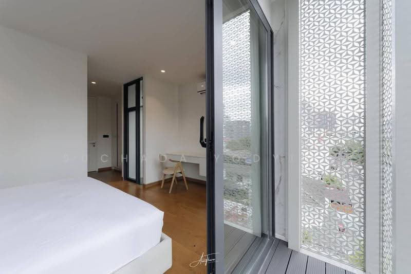 3-BR House, bangkok, Phra Kanong Nua, Watthana, Bangkok, 3 Bedrooms, 263 sqm, Single Detached House For Sale, by Suchada Yodyiem, 500584940 - DDproperty.com