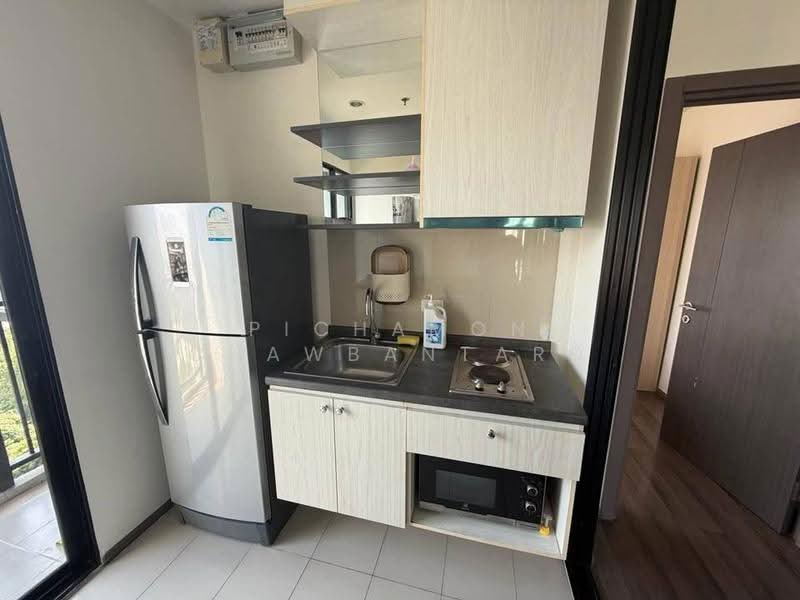 The Base Park West Sukhumvit 77, bangkok, 11 Soi Sukhumvit 77 Sukhumvit Road, Phra Kanong Nua, Watthana, Bangkok, 2 Bedrooms, 48 sqm, Condo For Rent, by Pichamon Chawbantard, 500584943 - DDproperty.com