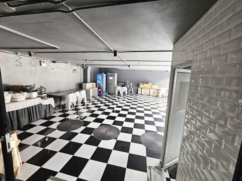 พื้นที่ให้เช่า ปุณณวิถี สุขุมวิท : Space for rent Punnawithi, Sukhumvit, กรุงเทพ, บางจาก, พระโขนง, กรุงเทพ, 80 ตร.ม., พื้นที่ขายของ ให้เช่า, โดย Sumitara Sampattavanija, 500584995 - DDproperty.com