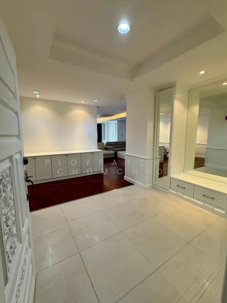 D.S. Tower 1 Sukhumvit 33, bangkok, Soi Phrom Chit, Khlong Tan Nua, Watthana, Bangkok, 3 Bedrooms, 236 sqm, Condo For Rent, by Ploypatcha Chomchid, 500585006 - DDproperty.com