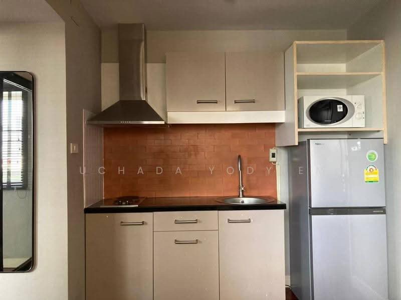 Baan Suanpetch, bangkok, 18 Soi Sukhumvit 39, Khlong Tan Nua, Watthana, Bangkok, 2 Bedrooms, 132 sqm, Condo For Sale, by Suchada Yodyiem, 500585008 - DDproperty.com
