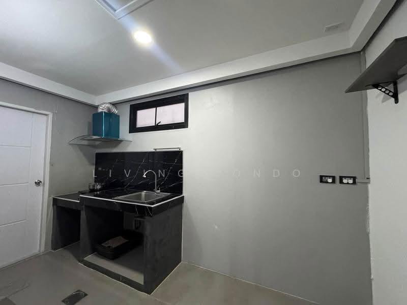 Pleno Sukhumvit-Bangna : ทาวน์โฮม พลีโน่ สุขุมวิท-บางนา, สมุทรปราการ, ถนนบัวนครินทร์, บางแก้ว, บางพลี, สมุทรปราการ, 107 ตร.ม., ทาวน์เฮ้าส์ ให้เช่า, โดย Living Condo, 500585021 - DDproperty.com