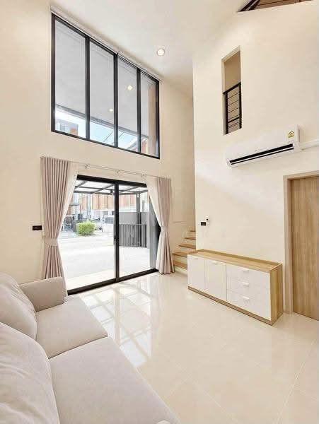 Shizen Phatthanakan 32, Bangkok, Soi Phatthanakan 32, Suan Luang, Suan Luang, Bangkok, 3 Bedrooms, 210 sqm, Single Detached House For Rent, by Khun Jane, 500585047 - DDproperty.com