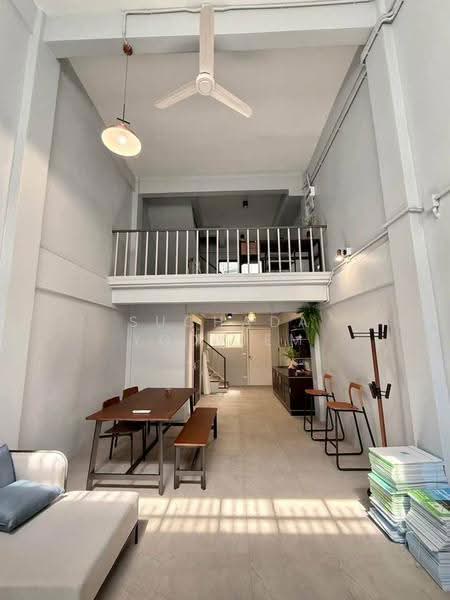 2-BR Semi-detached House, bangkok, Bang Wa, Phasi Charoen, Bangkok, 2 Bedrooms, 180 sqm, Semi-Detached House (Twin House) For Sale, by Suchada Yodyiem, 500585092 - DDproperty.com