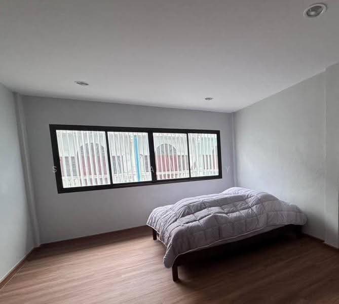 2-BR Semi-detached House, bangkok, Bang Wa, Phasi Charoen, Bangkok, 2 Bedrooms, 180 sqm, Semi-Detached House (Twin House) For Sale, by Suchada Yodyiem, 500585092 - DDproperty.com