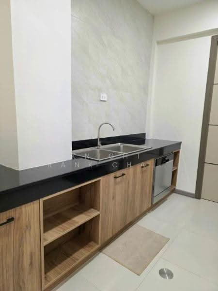 House in Sukhumvit, bangkok, Bang Chak, Phra Khanong, Bangkok, 3 Bedrooms, 250 sqm, Single Detached House For Rent, by Knight Frank Chartered (Thailand) Co.,Ltd, 500585127 - DDproperty.com