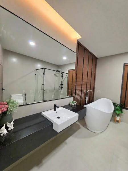House with Swimming Pool BTS Bang Chak 3 bed / 4 bath, กรุงเทพ, บางจาก, พระโขนง, กรุงเทพ, 168 ตร.ม., บ้านเดี่ยว ให้เช่า, โดย PROPERTYSIGHTS REAL ESTATE, 500585136 - DDproperty.com
