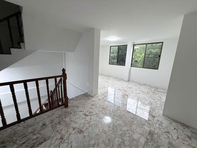 undefined, bangkok, Bang Lam Phu Lang, Khlong San, Bangkok, 3 Bedrooms, 350 sqm, Townhouse For Sale, by Suchada Yodyiem, 500585189 - DDproperty.com