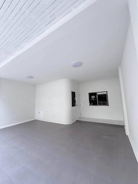undefined, กรุงเทพ, บางลำภูล่าง, คลองสาน, กรุงเทพ, 350 ตร.ม., ทาวน์เฮ้าส์ ขาย, โดย Suchada Yodyiem, 500585189 - DDproperty.com