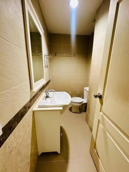 The Crest Phahonyothin 11, bangkok, Soi Phaholyothin 11 Phaholyothin Road, Samsen Nai, Phaya Thai, Bangkok, 2 Bedrooms, 26 sqm, Condo For Rent, by Withada Jaiarree, 500585234 - DDproperty.com