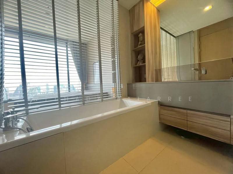 The Esse Asoke, bangkok, 333 Soi Sukhumvit 21, Sukhumvit Road, Khlongtoei Nua, Watthana, Bangkok, 1 Bedroom, 48 sqm, Condo For Rent, by Withada Jaiarree, 500585353 - DDproperty.com