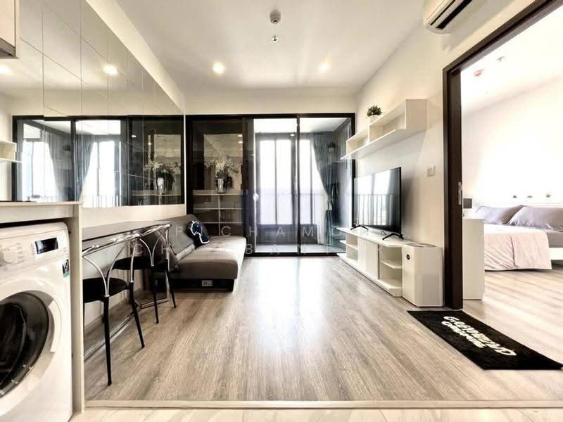 IDEO Mobi Asoke, bangkok, New Petchaburi Road, Bang Kapi, Huai Khwang, Bangkok, 1 Bedroom, 35 sqm, Condo For Rent, by Pichamon Chawbantard, 500585465 - DDproperty.com