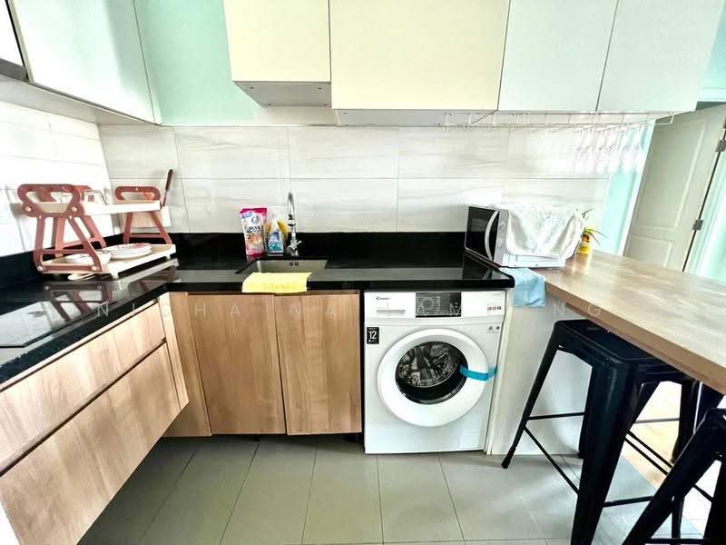 Blocs 77, bangkok, 291 On Nut Rd, Phra Kanong Nua, Watthana, Bangkok, 2 Bedrooms, 61 sqm, Condo For Sale, by Nicha Na Lampang, 500585580 - DDproperty.com