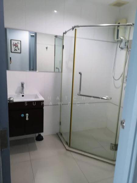 Thru Thonglor, กรุงเทพ, ถนนเพชรบุรีตัดใหม่ แขวงบางกะปิ เขตห้วยขวาง กรุงเทพมหานคร, บางกะปิ, ห้วยขวาง, กรุงเทพ, 66 ตร.ม., คอนโด ให้เช่า, โดย Suchatchaya Supawachiranant, 500585629 - DDproperty.com