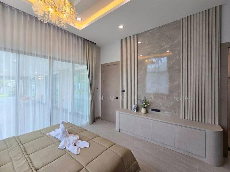 4-BR Villa, Chon Buri (Pattaya), Nong Pru, Bang Lamung (Pattaya), Chon Buri (Pattaya), 4 Bedrooms, 299 sqm, Villa For Sale, by Boonyanuch Unna, 500585719 - DDproperty.com