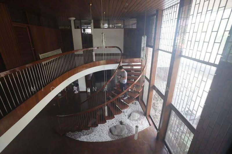 4-BR House, bangkok, Khlong Tan Nua, Watthana, Bangkok, 4 Bedrooms, 2,376 sqm, Single Detached House For Sale, by Nicha Na Lampang, 500585747 - DDproperty.com