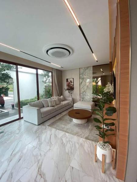 undefined, chon-buri, Poong, Bang Lamung (Pattaya), Chon Buri (Pattaya), 5 Bedrooms, 300 sqm, Villa For Sale, by Boonyanuch Unna, 500585758 - DDproperty.com