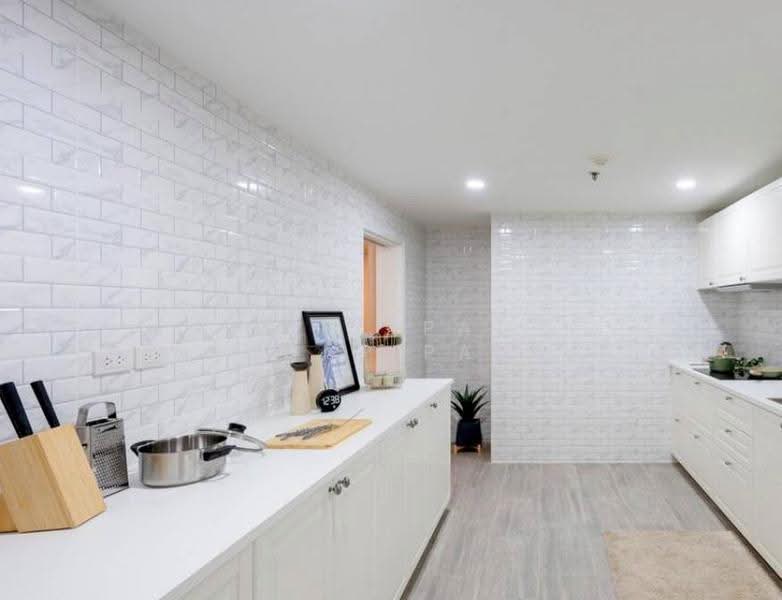 Las Colinas, bangkok, Sukhumvit 21 Road, Khlongtoei Nua, Watthana, Bangkok, 3 Bedrooms, 240 sqm, Condo For Sale, by Jettapat Jaroonpipatkun, 500585846 - DDproperty.com