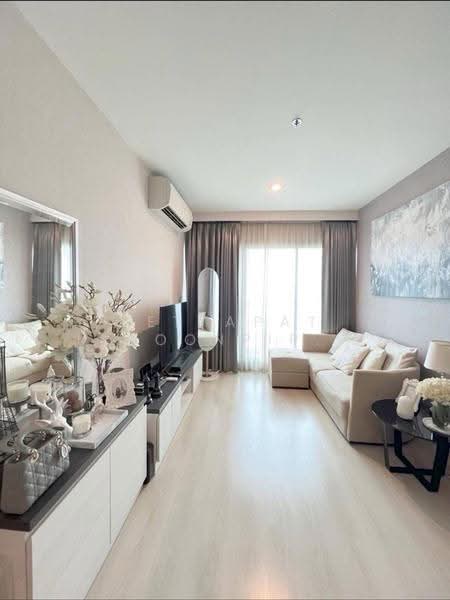 Life Ratchadapisek, bangkok, 279 Ratchadapisaek Road, Huai Khwang, Bangkok, 2 Bedrooms, 56 sqm, Condo For Rent, by Jettapat Jaroonpipatkun, 500585888 - DDproperty.com