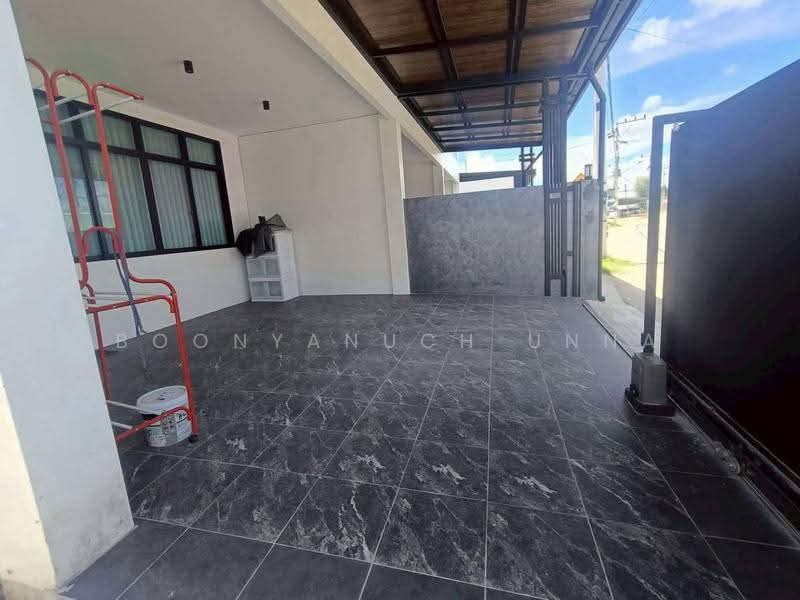 3-BR Townhouse, chon-buri, Nong Pru, Bang Lamung (Pattaya), Chon Buri (Pattaya), 3 Bedrooms, 124 sqm, Townhouse For Sale, by Boonyanuch Unna, 500585967 - DDproperty.com