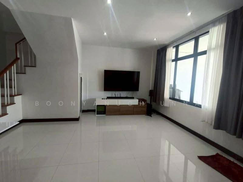 3-BR Townhouse, chon-buri, Nong Pru, Bang Lamung (Pattaya), Chon Buri (Pattaya), 3 Bedrooms, 124 sqm, Townhouse For Sale, by Boonyanuch Unna, 500585967 - DDproperty.com