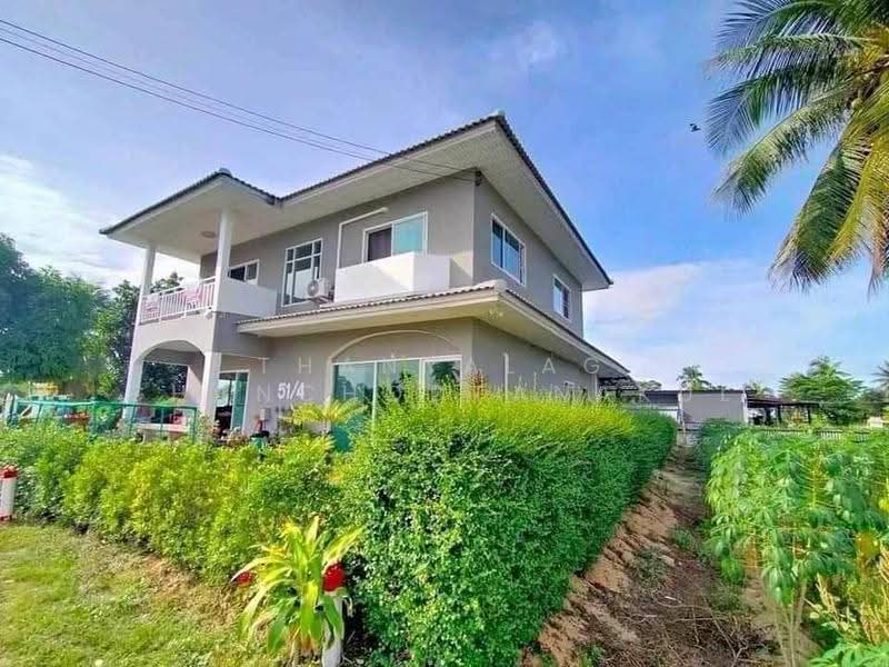4-BR House, chon-buri, Poong, Bang Lamung (Pattaya), Chon Buri (Pattaya), 4 Bedrooms, 325 sqm, Single Detached House For Sale, by Thanyalag Chanchodtanakul, 500585969 - DDproperty.com