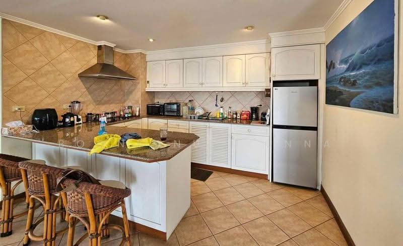 View Talay 2, chon-buri, Thap Phraya Road, Nong Pru, Bang Lamung (Pattaya), Chon Buri (Pattaya), 2 Bedrooms, 306 sqm, Condo For Sale, by Boonyanuch Unna, 500585988 - DDproperty.com