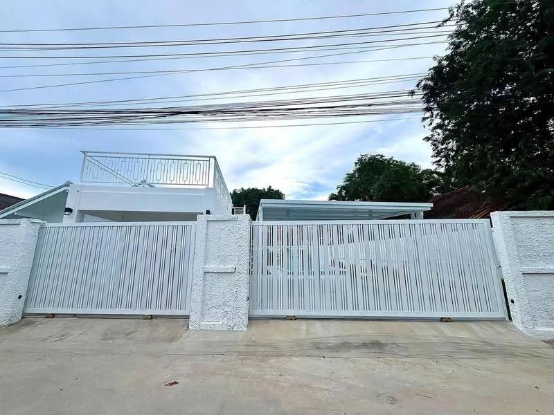 3-BR Villa, chon-buri, Nong Pru, Bang Lamung (Pattaya), Chon Buri (Pattaya), 3 Bedrooms, 220 sqm, Villa For Rent, by Jirapat Chuangsawadsak, 500586004 - DDproperty.com