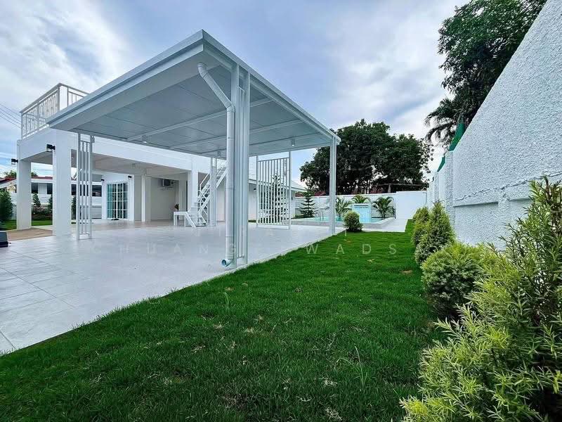 3-BR Villa, chon-buri, Nong Pru, Bang Lamung (Pattaya), Chon Buri (Pattaya), 3 Bedrooms, 220 sqm, Villa For Rent, by Jirapat Chuangsawadsak, 500586004 - DDproperty.com