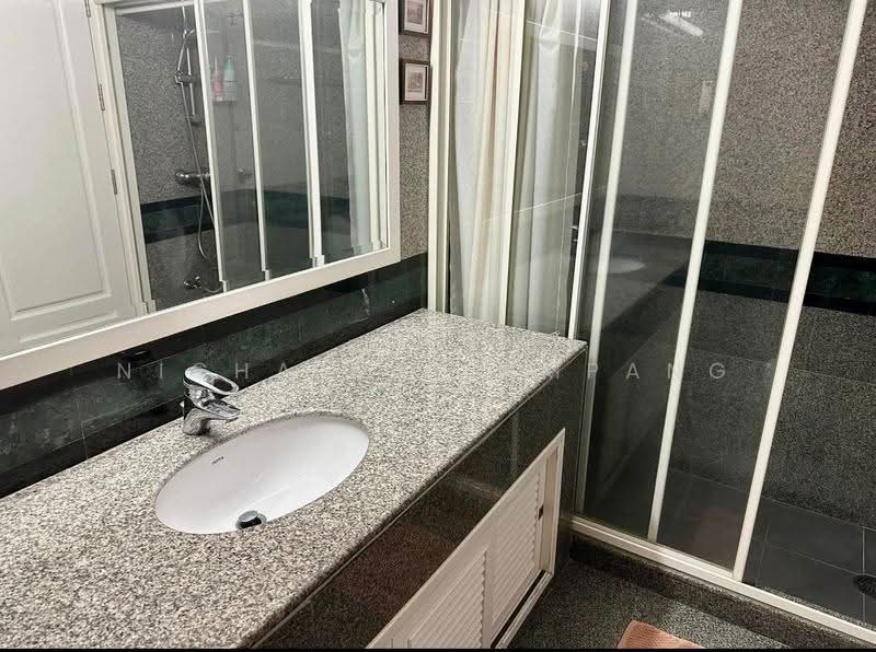 Baan Ploenchit, bangkok, Soi Ruamrudee 2 Ploenchit Road, Lumphini, Pathum Wan, Bangkok, 3 Bedrooms, 108 sqm, Condo For Sale, by Nicha Na Lampang, 500586007 - DDproperty.com