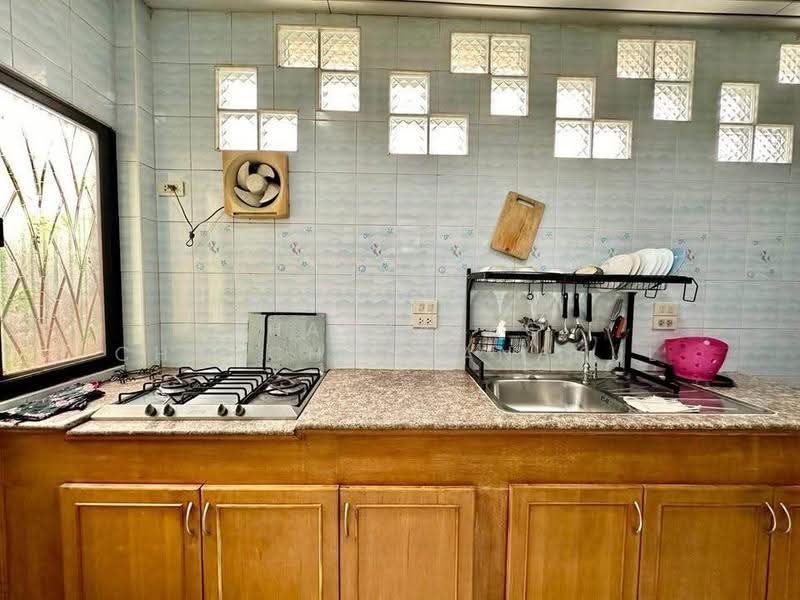 5-BR House, chon-buri, Surasak, Si Racha, Chon Buri (Pattaya), 5 Bedrooms, 377 sqm, Single Detached House For Sale, by Thanyalag Chanchodtanakul, 500586013 - DDproperty.com