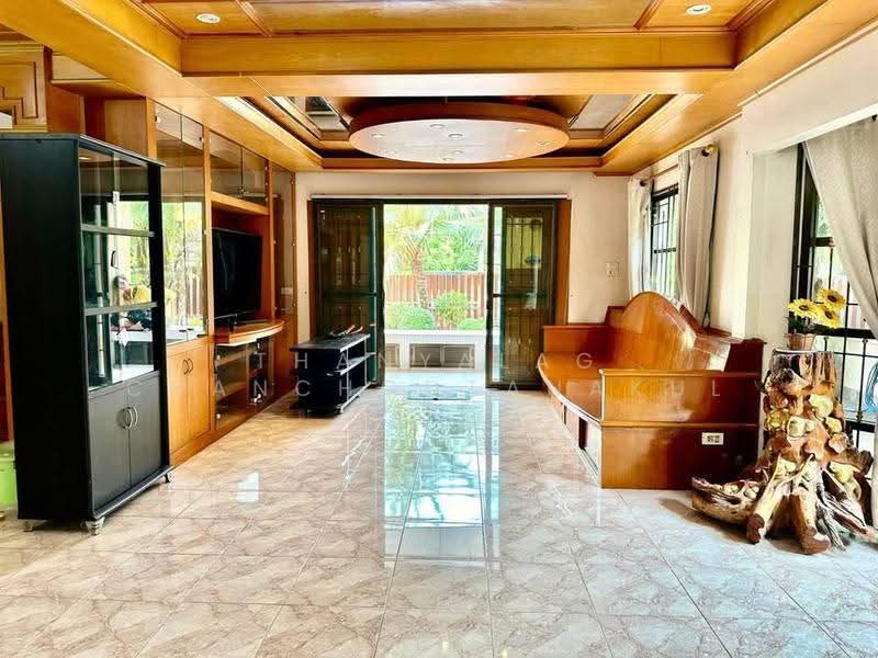 บ้าน 5-ห้องนอน, ชลบุรี, สุรศักดิ์, ศรีราชา, ชลบุรี, 377 ตร.ม., บ้านเดี่ยว ขาย, โดย Thanyalag Chanchodtanakul, 500586013 - DDproperty.com