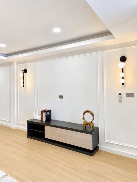 Khlongtan Nivet, bangkok, 20 Soi Pridi Banomyong 42, Khlong Tan Nua, Watthana, Bangkok, 3 Bedrooms, 192 sqm, Townhouse For Rent, by NR AGENT, 500586020 - DDproperty.com
