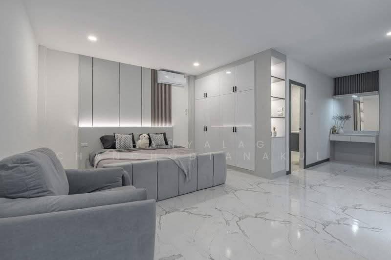 5-BR House, chon-buri, Nong Pru, Bang Lamung (Pattaya), Chon Buri (Pattaya), 5 Bedrooms, 424 sqm, Single Detached House For Sale, by Thanyalag Chanchodtanakul, 500586023 - DDproperty.com
