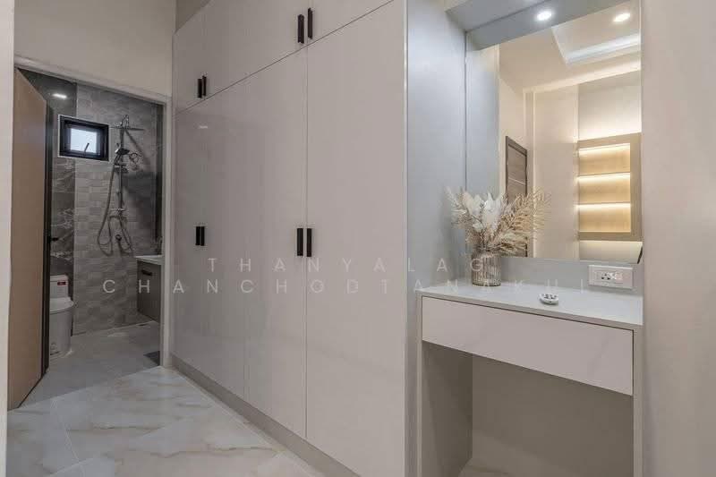5-BR House, chon-buri, Nong Pru, Bang Lamung (Pattaya), Chon Buri (Pattaya), 5 Bedrooms, 424 sqm, Single Detached House For Sale, by Thanyalag Chanchodtanakul, 500586023 - DDproperty.com