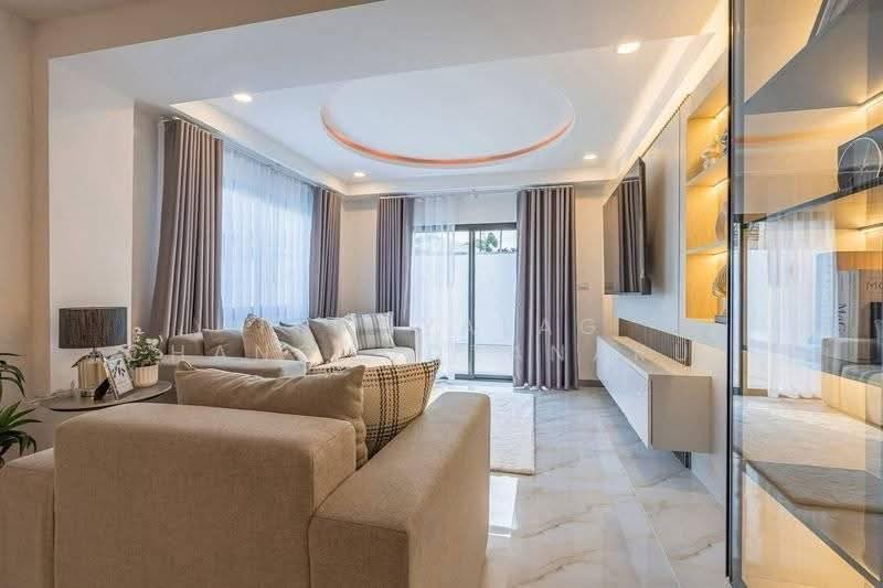5-BR House, chon-buri, Nong Pru, Bang Lamung (Pattaya), Chon Buri (Pattaya), 5 Bedrooms, 424 sqm, Single Detached House For Sale, by Thanyalag Chanchodtanakul, 500586023 - DDproperty.com