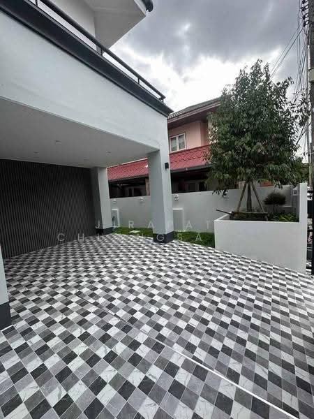 undefined, chon-buri, Nong Pru, Bang Lamung (Pattaya), Chon Buri (Pattaya), 4 Bedrooms, 325 sqm, Single Detached House For Rent, by Jirapat Chuangsawadsak, 500586029 - DDproperty.com