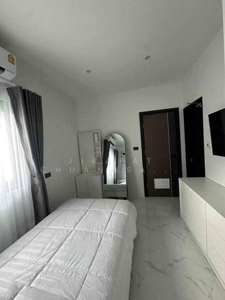 undefined, chon-buri, Nong Pru, Bang Lamung (Pattaya), Chon Buri (Pattaya), 4 Bedrooms, 325 sqm, Single Detached House For Rent, by Jirapat Chuangsawadsak, 500586029 - DDproperty.com
