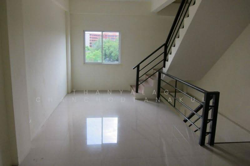 3-BR Townhouse, chon-buri, Nong Pru, Bang Lamung (Pattaya), Chon Buri (Pattaya), 3 Bedrooms, 236 sqm, Townhouse For Sale, by Thanyalag Chanchodtanakul, 500586037 - DDproperty.com