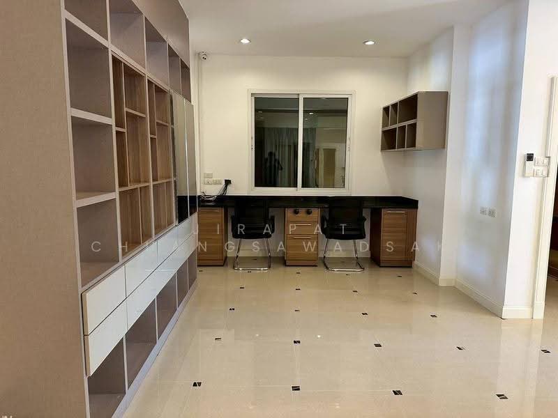 The Boulevard Sriracha, chon-buri, Sriracha-Nongyaibu Road, Surasak, Si Racha, Chon Buri (Pattaya), 5 Bedrooms, 400 sqm, Single Detached House For Rent, by Jirapat Chuangsawadsak, 500586062 - DDproperty.com
