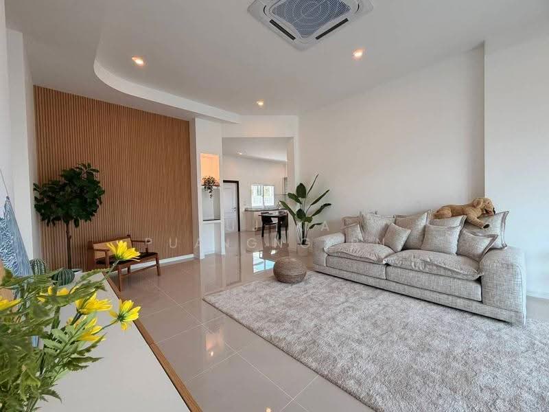 undefined, chon-buri, Poong, Bang Lamung (Pattaya), Chon Buri (Pattaya), 3 Bedrooms, 200 sqm, Single Detached House For Sale, by Sujika Puangngern, 500586075 - DDproperty.com