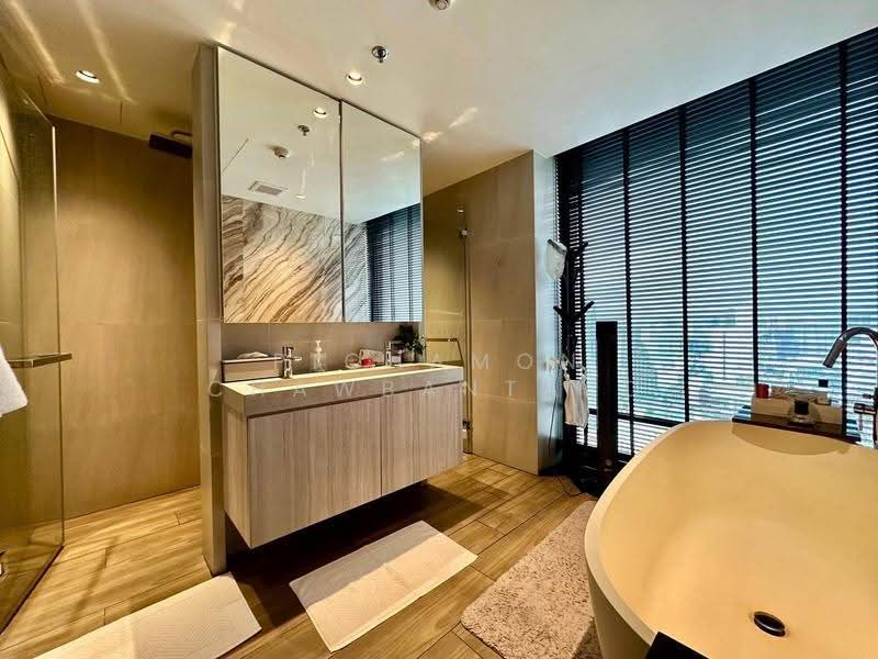 The Lofts Silom, bangkok, Pramuan Road, Silom, Bang Rak, Bangkok, 2 Bedrooms, 123 sqm, Condo For Sale, by Pichamon Chawbantard, 500586076 - DDproperty.com