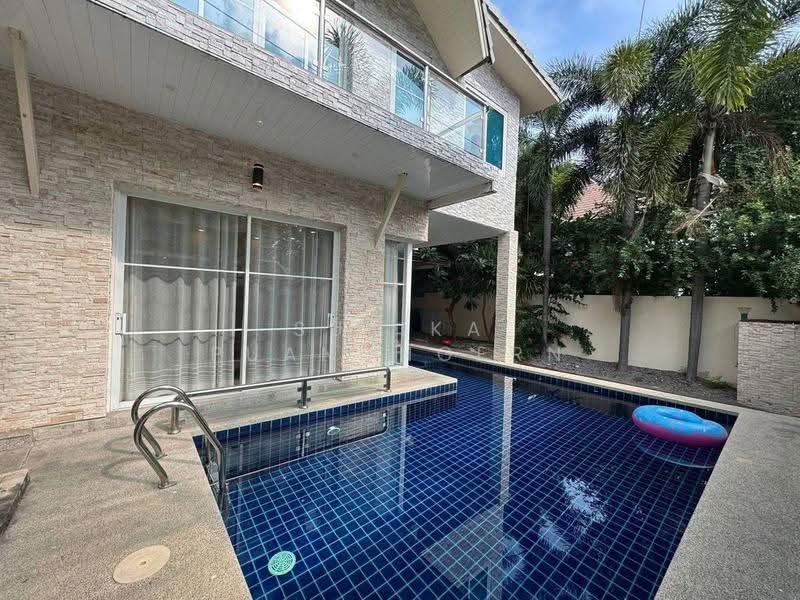 4-BR Villa, Chon Buri (Pattaya), Nong Pru, Bang Lamung (Pattaya), Chon Buri (Pattaya), 4 Bedrooms, 288 sqm, Villa For Sale, by Sujika Puangngern, 500586086 - DDproperty.com