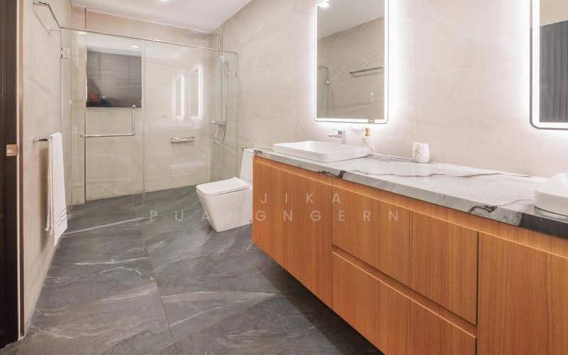4-BR Villa, chon-buri, Poong, Bang Lamung (Pattaya), Chon Buri (Pattaya), 4 Bedrooms, 1,028 sqm, Villa For Sale, by Sujika Puangngern, 500586171 - DDproperty.com