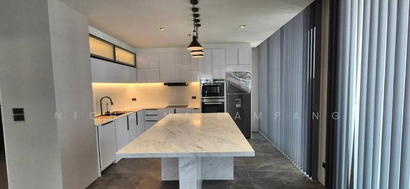 The Prime 11, bangkok, 29 Soi Sukhumvit 11, Khlongtoei Nua, Watthana, Bangkok, 3 Bedrooms, 250 sqm, Condo For Sale, by Nicha Na Lampang, 500586172 - DDproperty.com