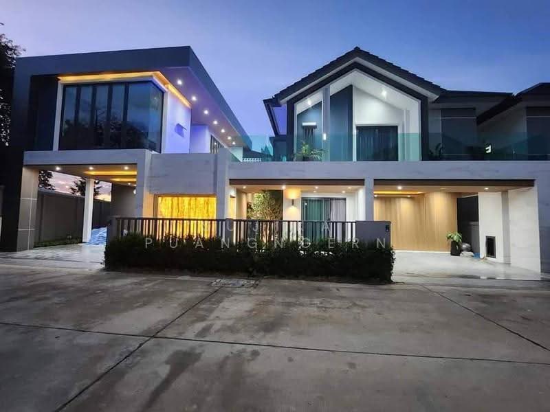 The Palm Parco, chon-buri, Nong Pla Lai, Bang Lamung (Pattaya), Chon Buri (Pattaya), 5 Bedrooms, 495 sqm, Single Detached House For Sale, by Sujika Puangngern, 500586192 - DDproperty.com